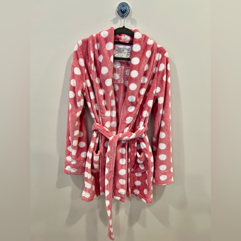Aerie Short Plush Polka Dot Robe (M)